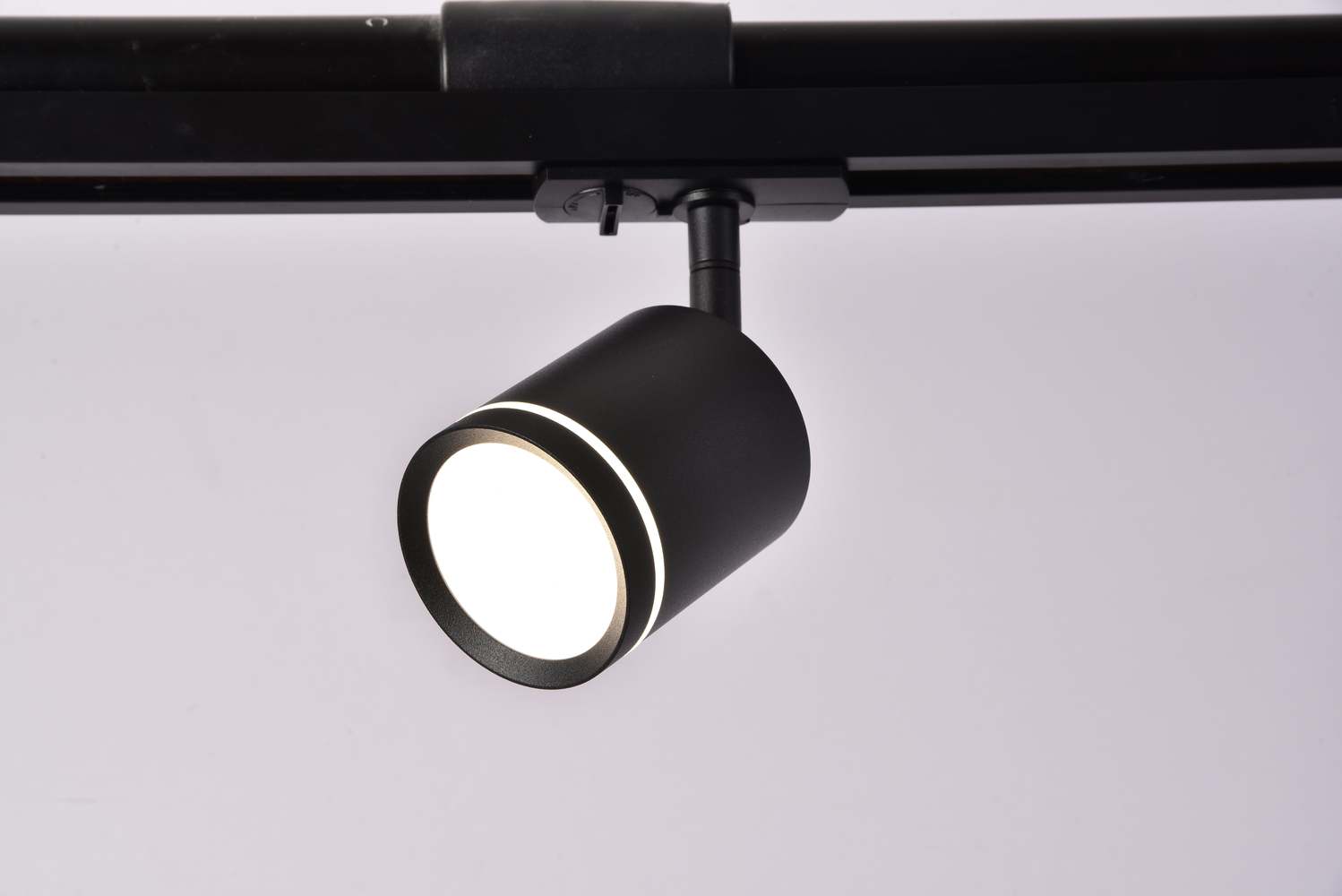 MAYTONI Track Lighting TR085-1-5W4K-B