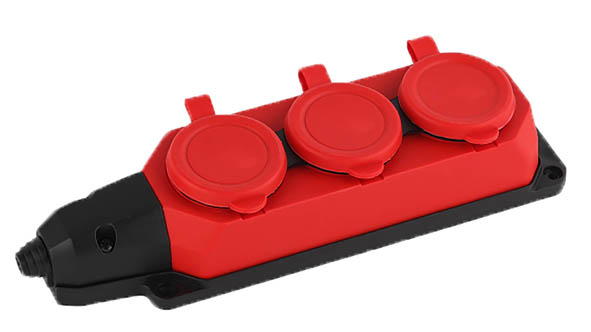 VITO RUBBER 3 GANG GКРЪГЪЛED GROUP SOCKET IP44 RED 8006680