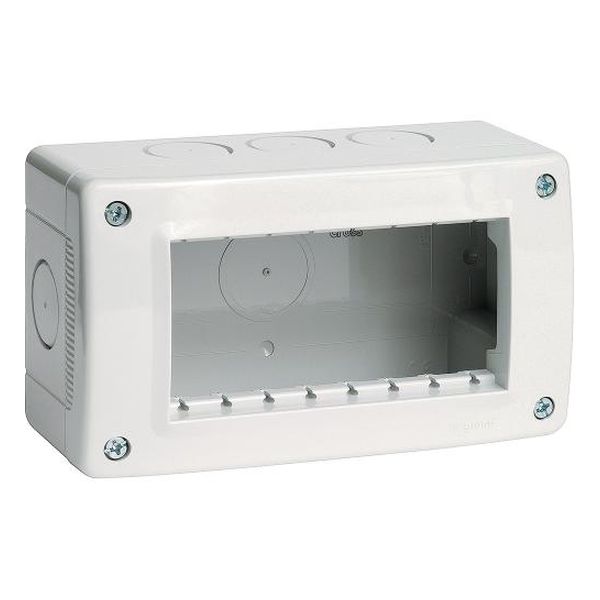 BTICINO - 27404 КУТИЯ ЗА ОТКРИТ МОНТАЖ IP40, 4М, CLASSIA, БЯЛ