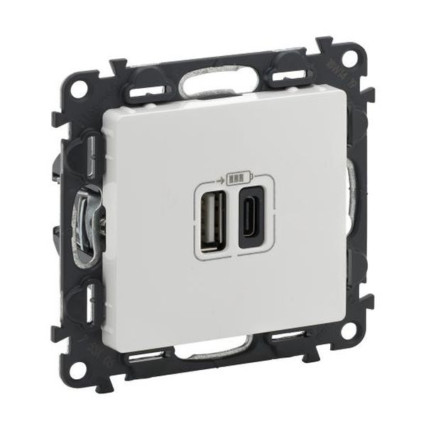 LEGRAND - РОЗЕТКА 2ХUSB A+C 5V 3A 15W ЗА ЗАРЕЖДАНЕ VALENA LIFE БЯЛО 753106