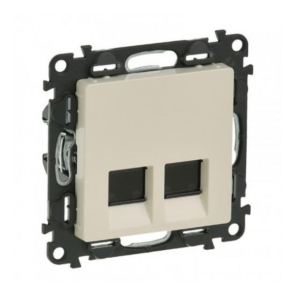 LEGRAND - РОЗЕТКА 2ХRJ45 UTP КАТ.5Е VALENA LIFE 753241 КРЕМ