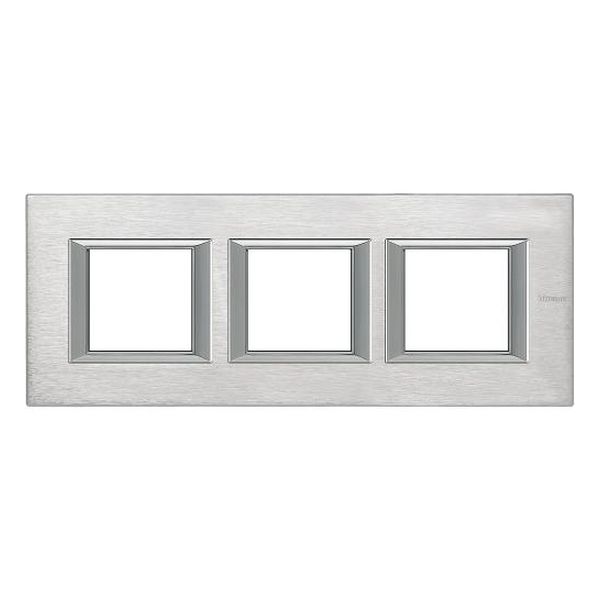 BTICINO - HA4802M3HCR ТРОЙНА РАМКА 3Х2М BRUSHED CHROME АНОДИЗИРАНА МЕТАЛНА ПРАВОЪГЪЛНА AXOLUTE