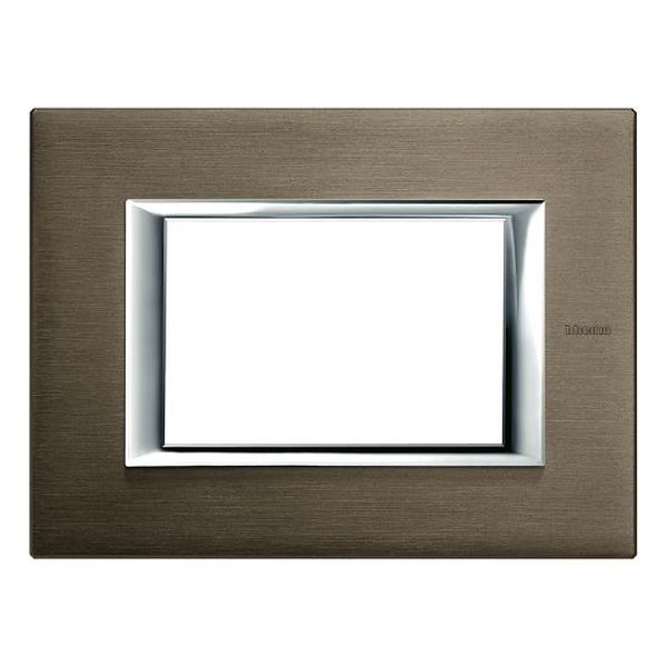 BTICINO - HA4803BR РАМКА 3М BRUSHED BRONZE АНОДИЗИРАНА МЕТАЛНА ПРАВОЪГЪЛНА AXOLUTE