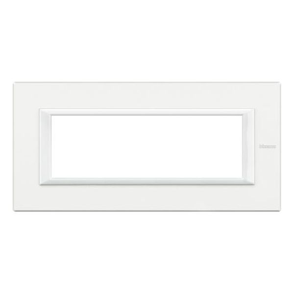 BTICINO - HA4806HD РАМКА 6М БЯЛО МЕТАЛНА ПРАВОЪГЪЛНА AXOLUTE