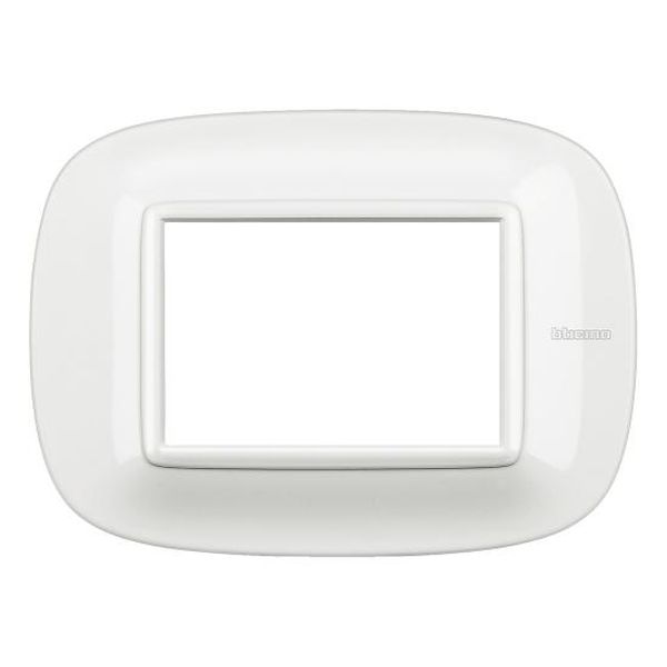 BTICINO - HB4803HD РАМКА 3М БЯЛА ЕЛИПСОВИДНА AXOLUTE