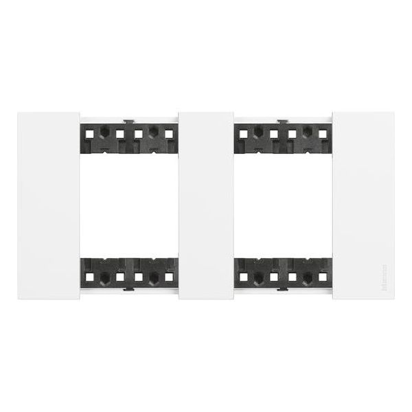 BTICINO - РАМКА 2X2 МОД. НЕМСКИ СТАНДАРТ ЦВЯТ БЯЛ LIVING NOW BTICINO KA4802M2KW