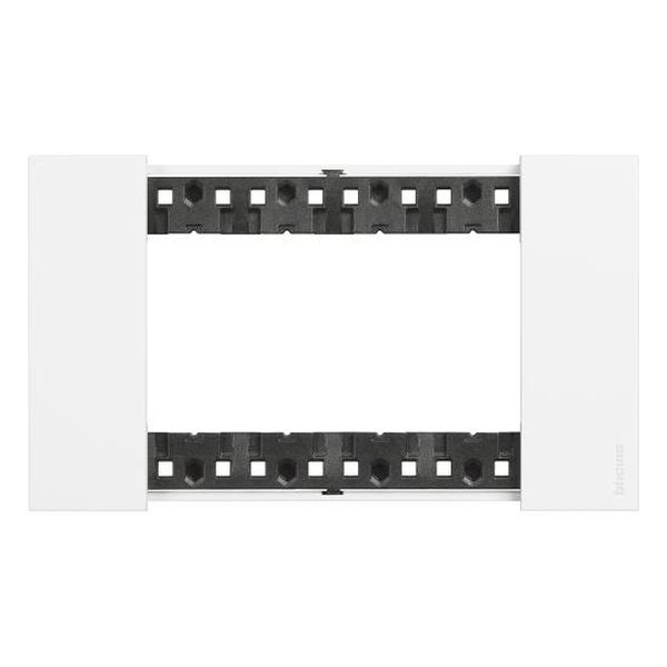 BTICINO - РАМКА 4 МОД. ЦВЯТ БЯЛ LIVING NOW BTICINO KA4804KW