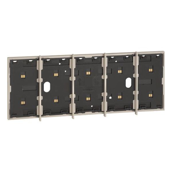 BTICINO - ЕЛЕКТРИФИЦИРАН ЛИЦЕВ ПАНЕЛ МОДУЛЕН 5 МОД. ЦВЯТ КРЕМ LIVING NOW BTICINO KM8104P1