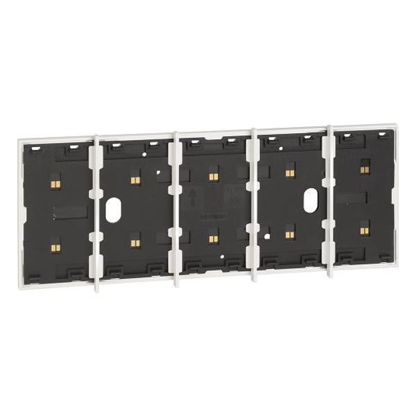 BTICINO - ЕЛЕКТРИФИЦИРАН ЛИЦЕВ ПАНЕЛ МОДУЛЕН 5 МОД. ЦВЯТ БЯЛ LIVING NOW BTICINO KW8104P1