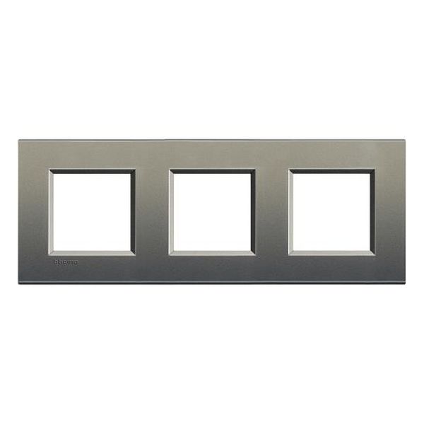 BTICINO - LNA4802M3AE ТРОЙНА РАМКА 3Х2М AVENUE МЕТАЛНА ПРАВОЪГЪЛНА LIVINGLIGHT