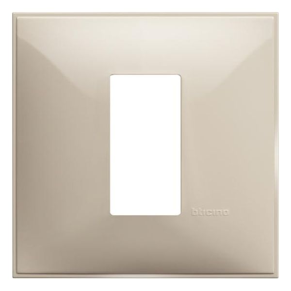 BTICINO - R4801CR РАМКА 1М НЕМСКИ СТАНДАРТ КРЕМ CLASSIA