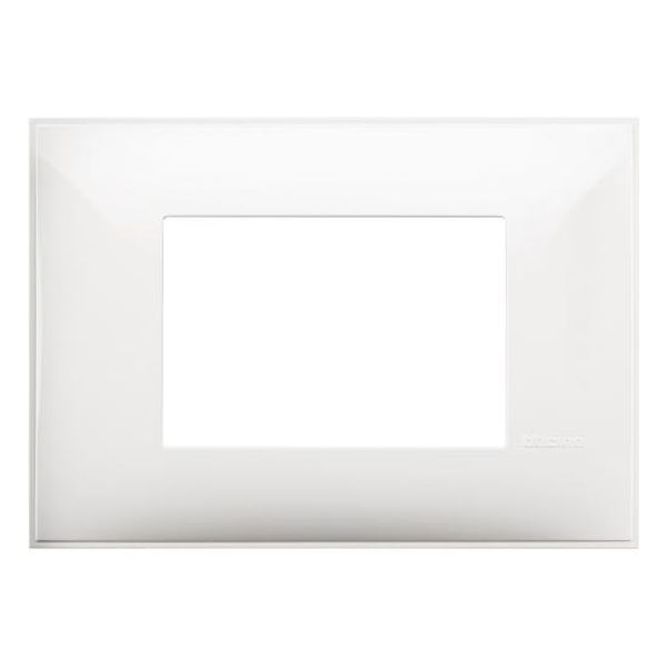 BTICINO - R4803RW РАМКА 3М ИТАЛИАНСКИ СТАНДАРТ БЯЛО CLASSIA