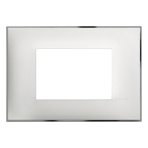 BTICINO - R4803WR РАМКА 3М ИТАЛИАНСКИ СТАНДАРТ БЯЛО С ХРОМ CLASSIA