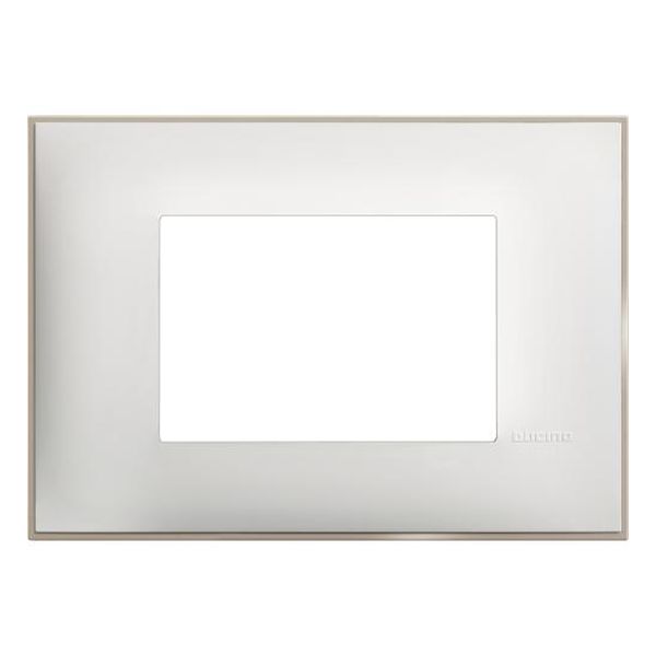 BTICINO - R4803WS РАМКА 3М ИТАЛИАНСКИ СТАНДАРТ БЯЛ САТЕН CLASSIA