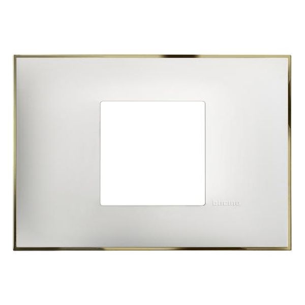 BTICINO - R4819WD РАМКА 2М ИТАЛИАНСКИ СТАНДАРТ БЯЛО СЪС ЗЛАТНО CLASSIA