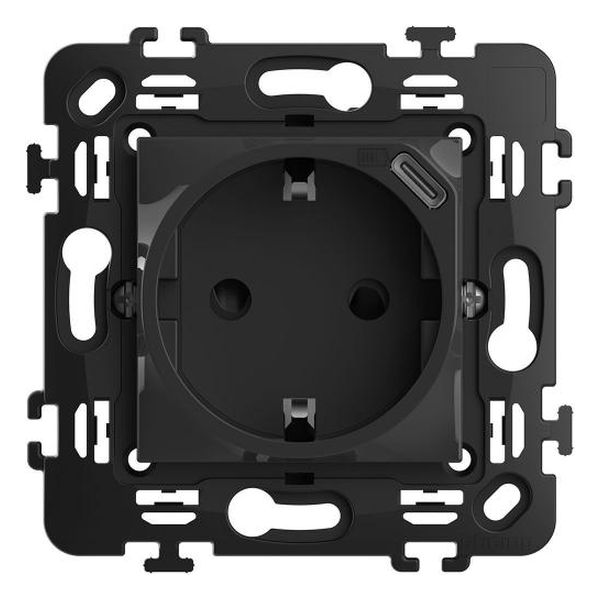 BTICINO - RG4141USB КОНТАКТ ШУКО 2P+E 16A + USB ТИП C 1.5A 7.5W 2 МОД. ЦВЯТ ЧЕРЕН CLASSIA BTICINO