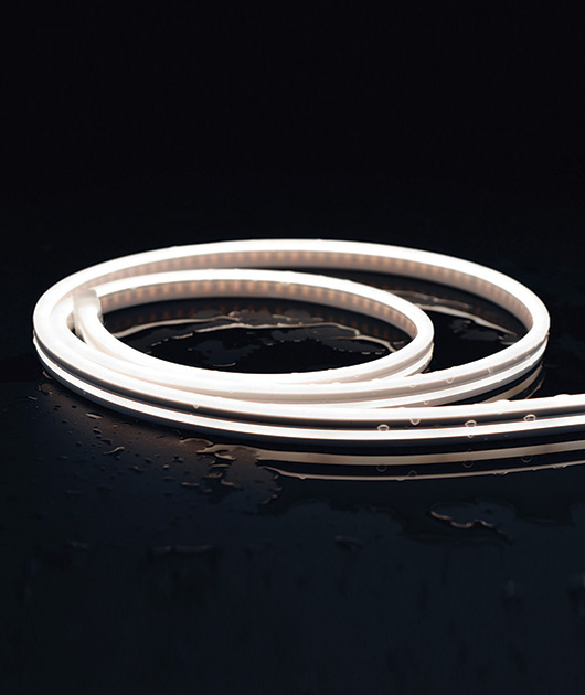 ZAMBELIS LS08 LED STRIP RUBBER 6W/M IP67 2700K ВЛАГОЗАЩИТЕН