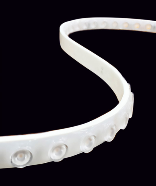 ZAMBELIS LS11 LED STRIP 24V 18W/M WITH OPTICS 20°X45° 4000K