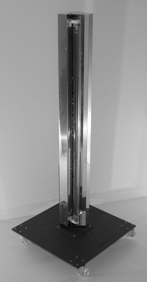 БАКТЕРИЦИДНА UVC ЛАМПА 30 W С ПРЕДПАЗЕН ЕКРАН С КОЛЕЛА