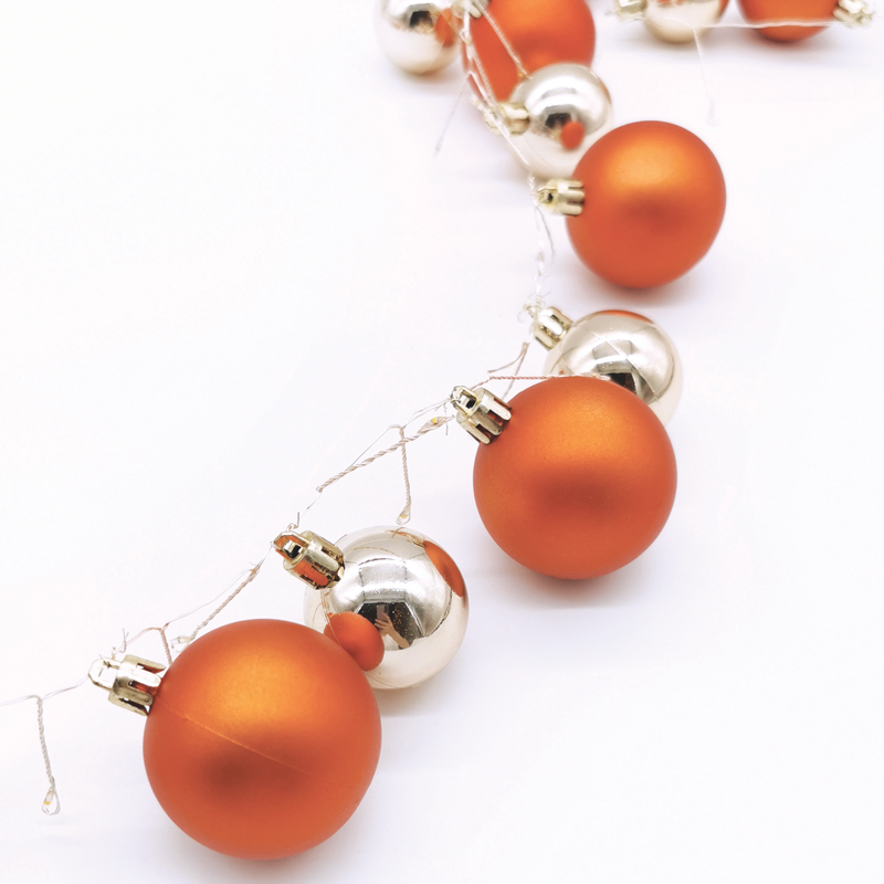 ACA LIGHTING CHRISTMAS X068011229 "40 COPPER-CHROME BALLS" 80 CLUSTER MINI LED STRING LIGHTS, WW, SILVER COPPER WIRE, BAT. (3ΑΑ) IP20 30cm+2m