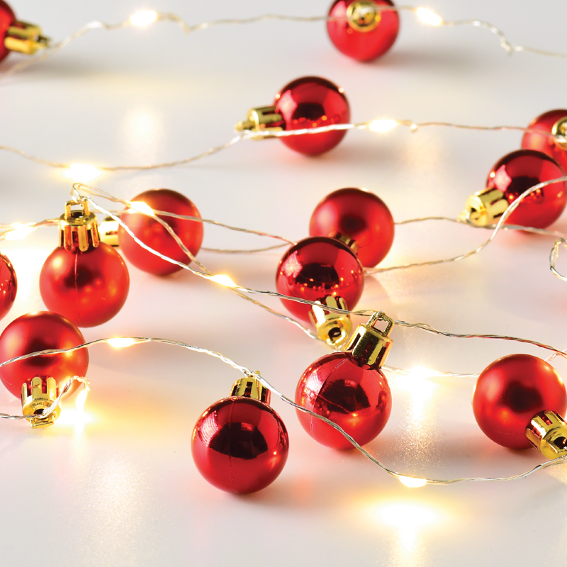 ACA LIGHTING CHRISTMAS X13201101 "XMAS GARLAND RED BALLS" 20 LED WW SILVER COPPER WIRE STRING LIGHTS, BAT (2xAA) IP20 190+30cm