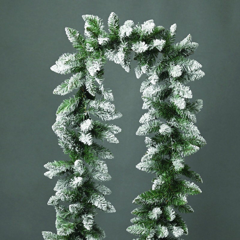 ACA LIGHTING CHRISTMAS X162709 CHRISTMAS GARLAND SNOWY PVC 270CM LENGTH